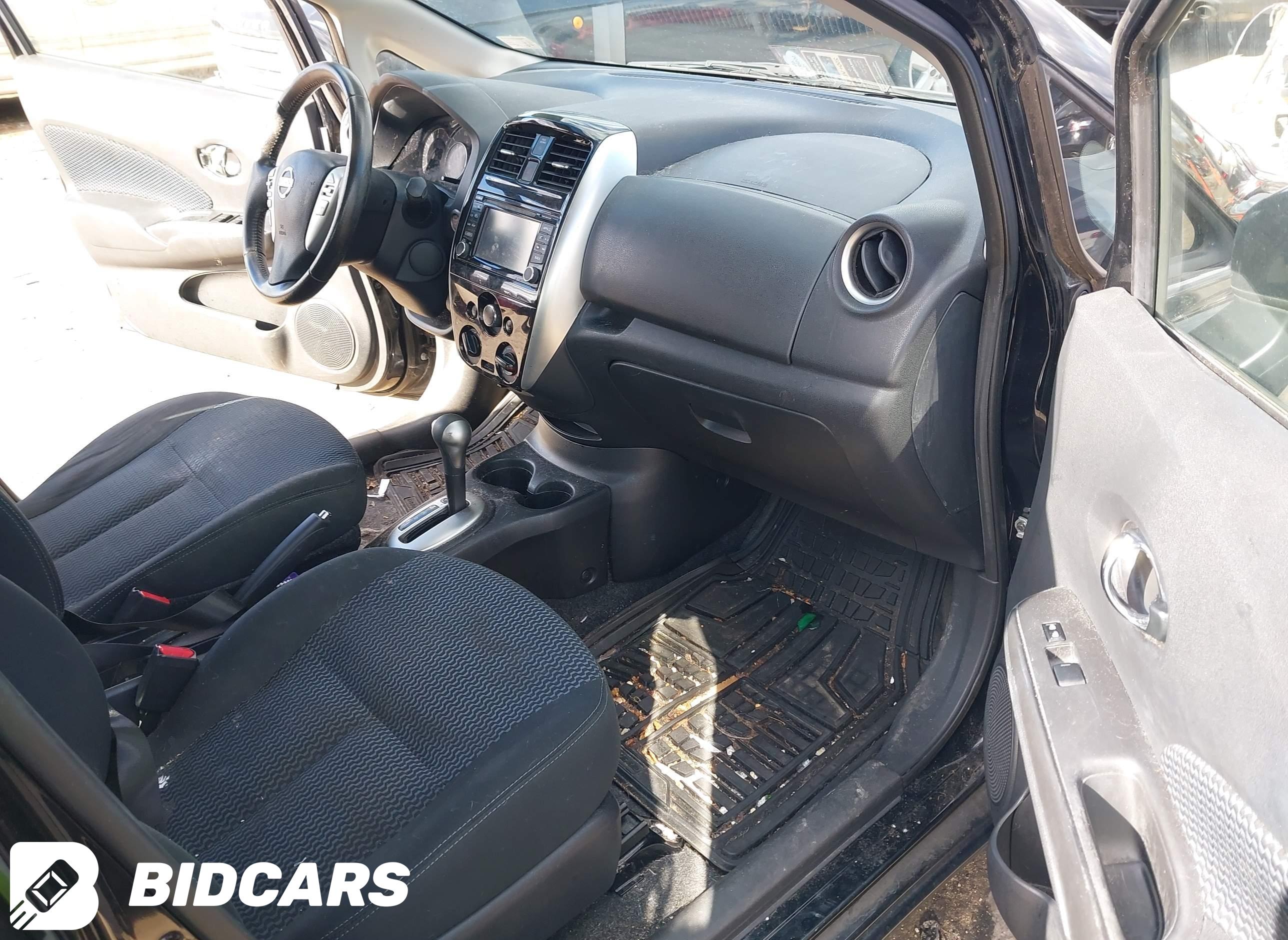 2015 Nissan Versa, Note SL