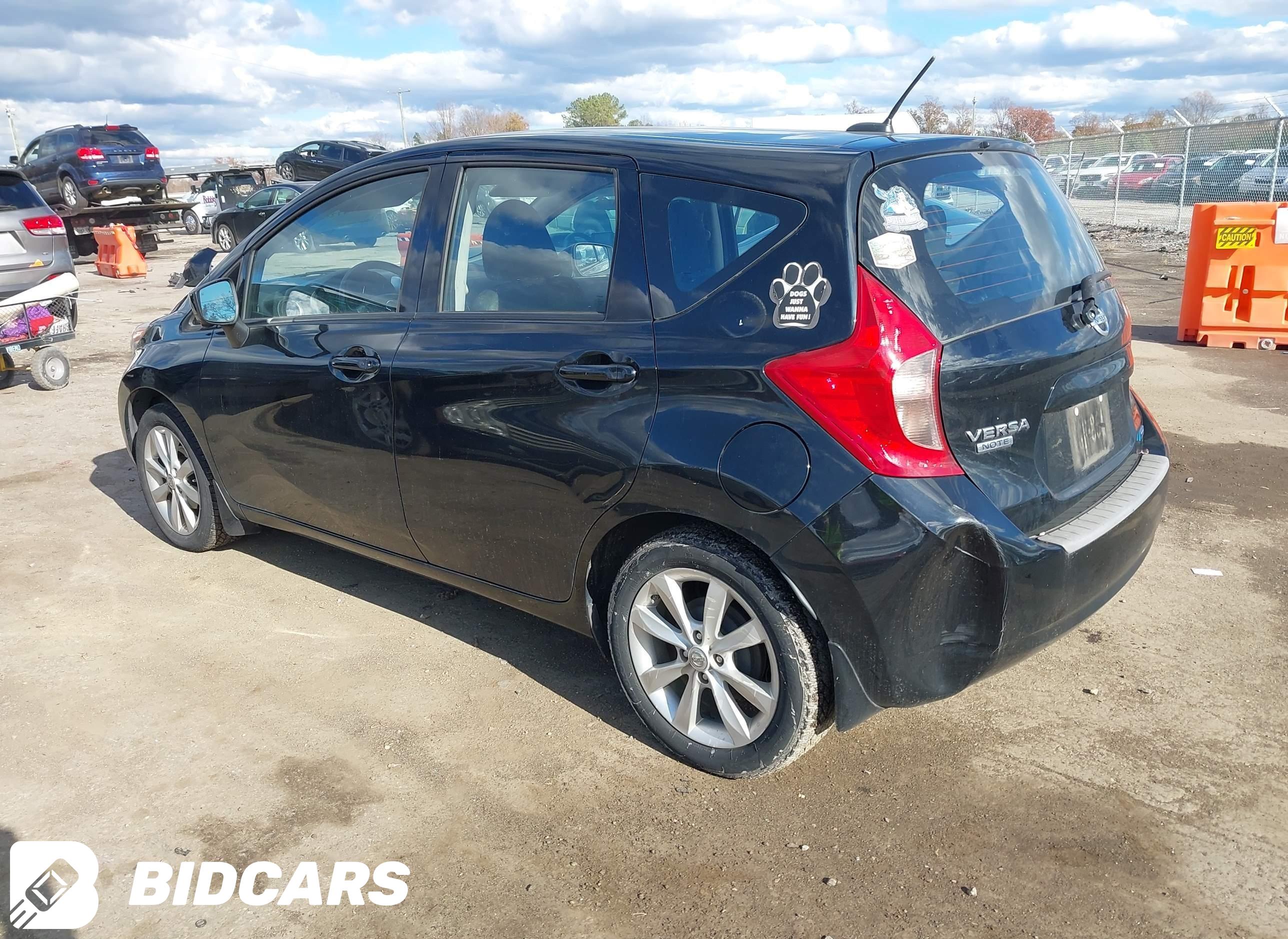 2015 Nissan Versa, Note SL