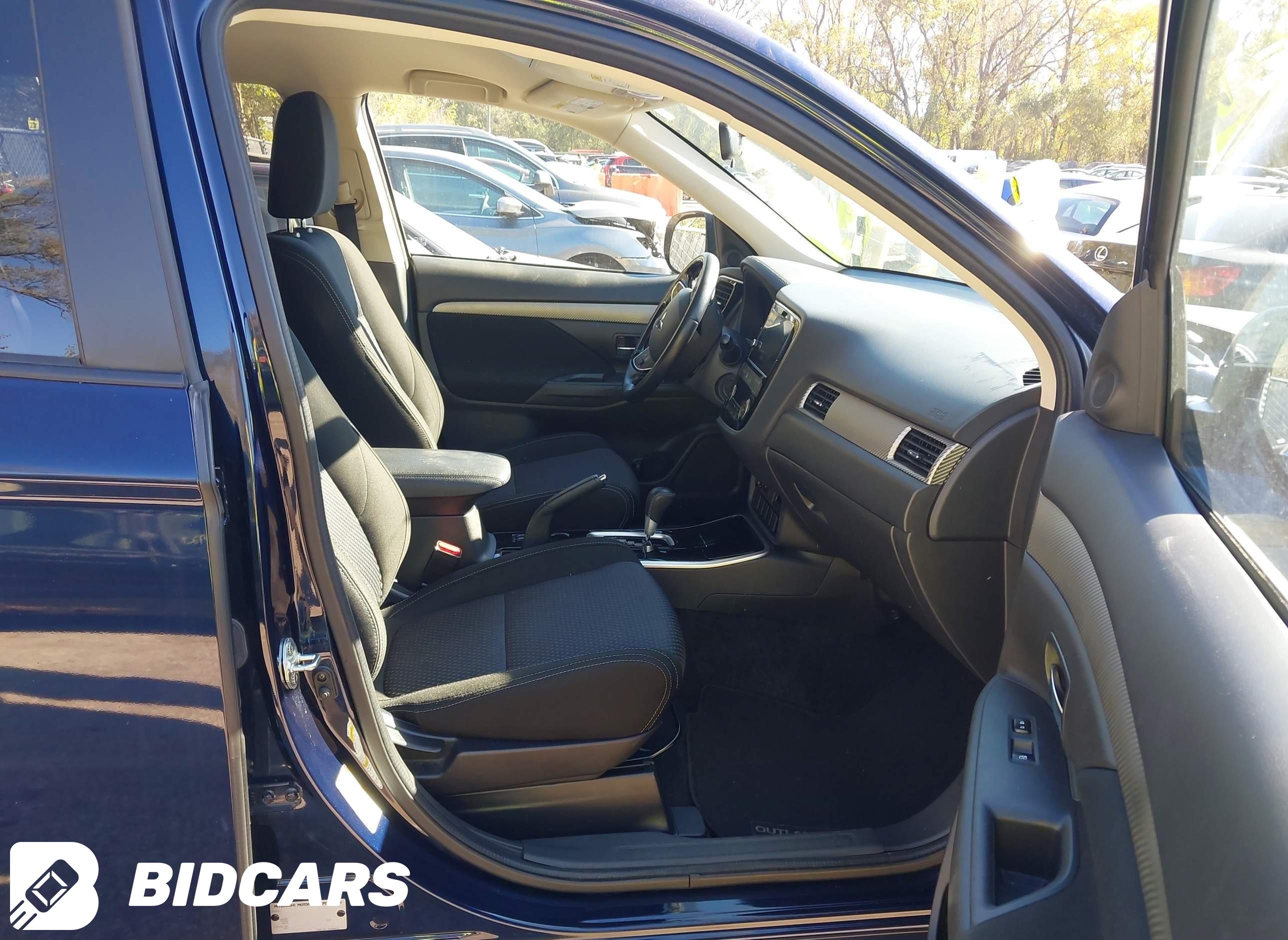 2018 Mitsubishi Outlander, SE