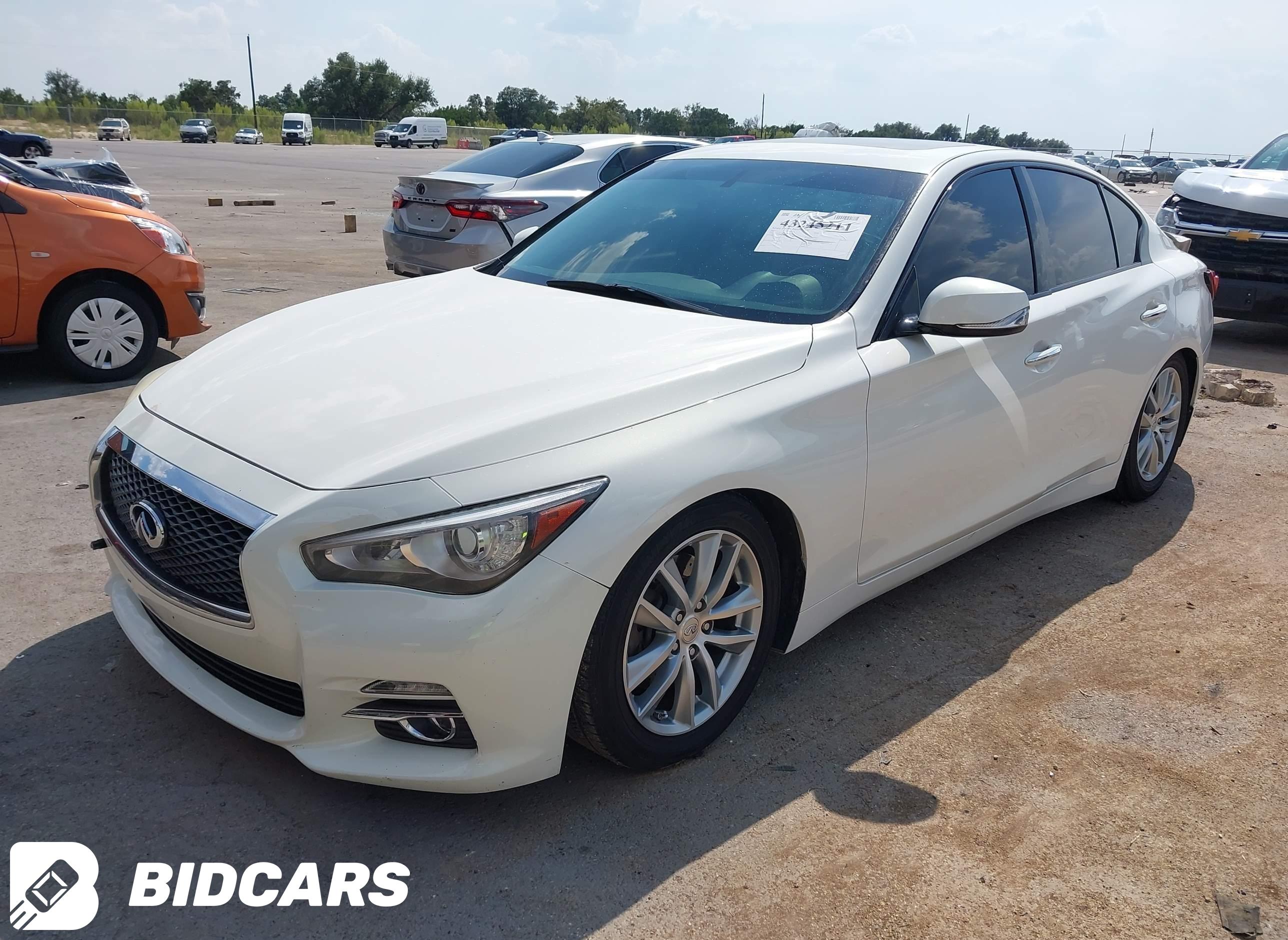 2015 Infiniti Q50, Premium