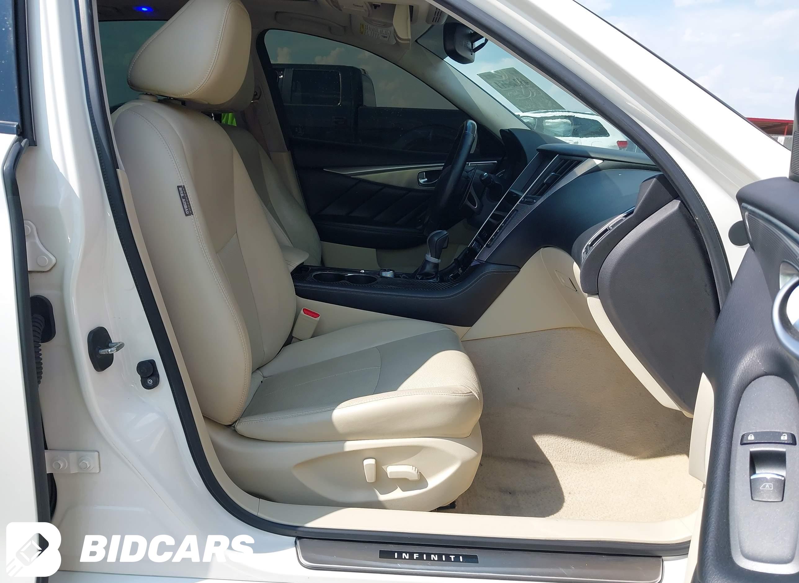 2015 Infiniti Q50, Premium