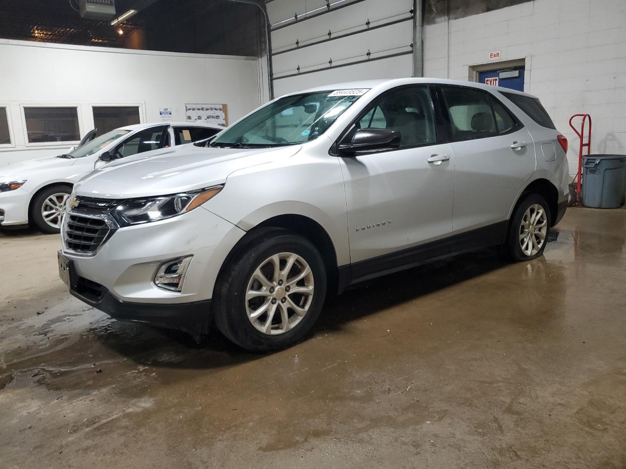 2018 Chevrolet Equinox, LS