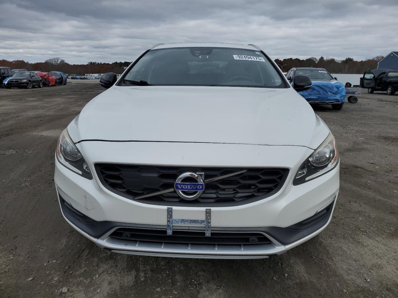 2015 Volvo V60, Premier