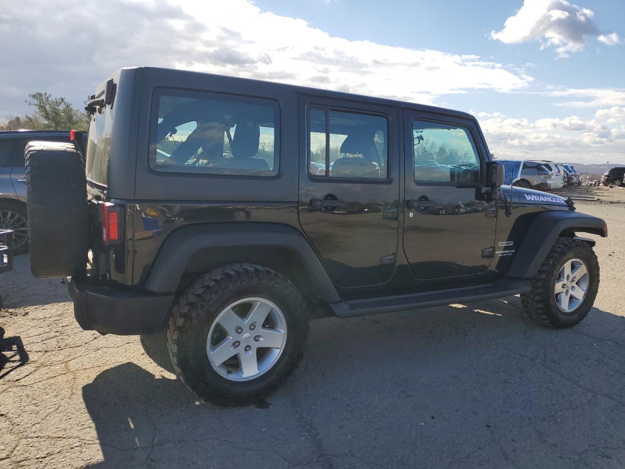 2015 Jeep Wrangler, Sport