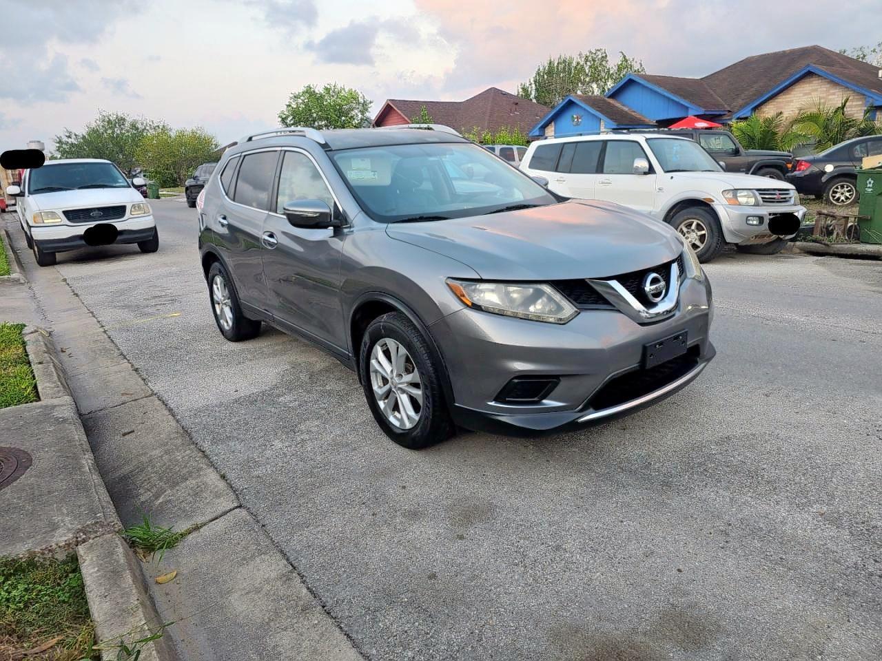 2015 Nissan Rogue, S
