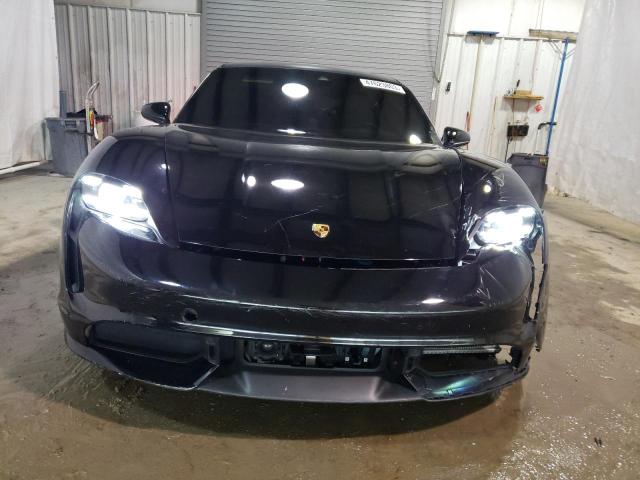 PORSCHE TAYCAN , 2021