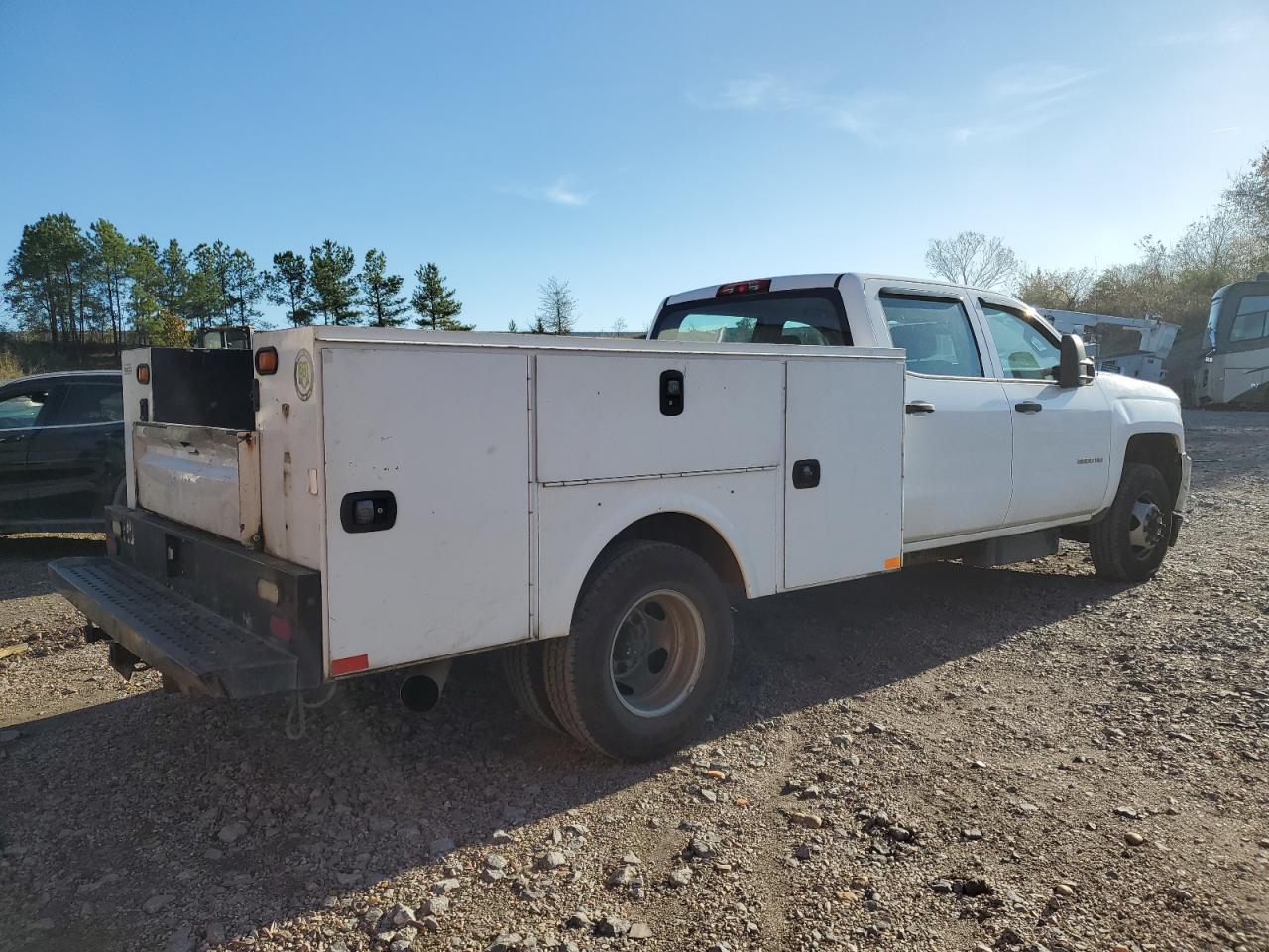 2015 Chevrolet Silverado, C3500