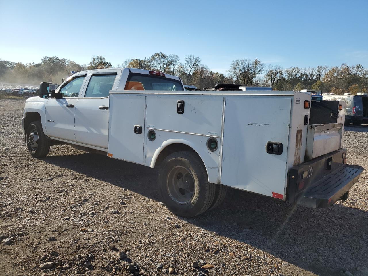 2015 Chevrolet Silverado, C3500