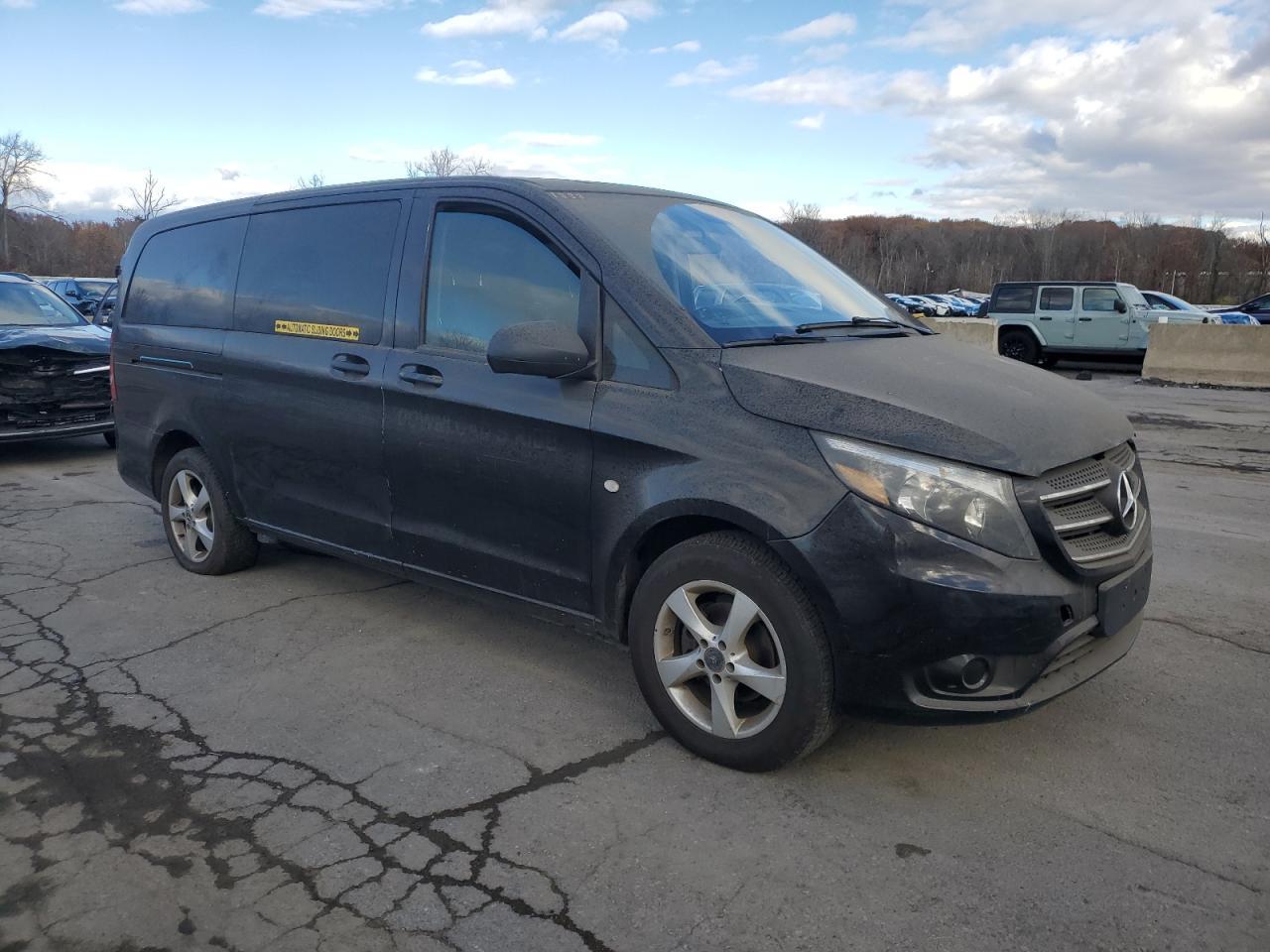 2018 Mercedes-Benz Metris