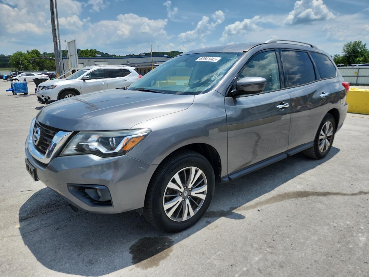 2017 Nissan Pathfinder, S