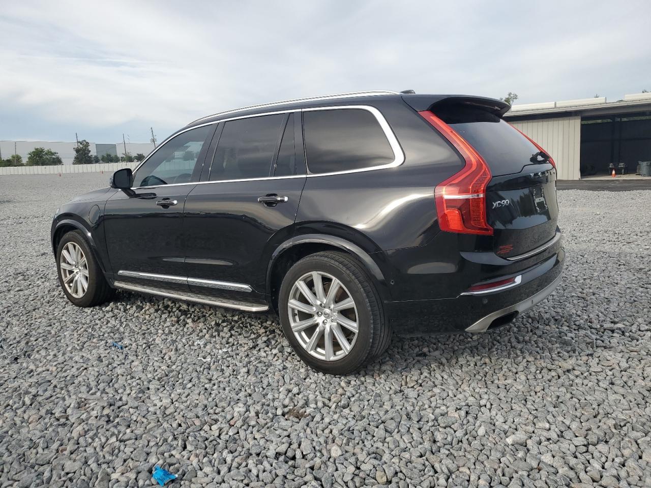 2016 Volvo XC90, T8