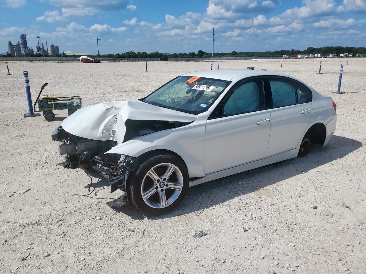 2015 BMW 3 Series, 328 Xi Sulev