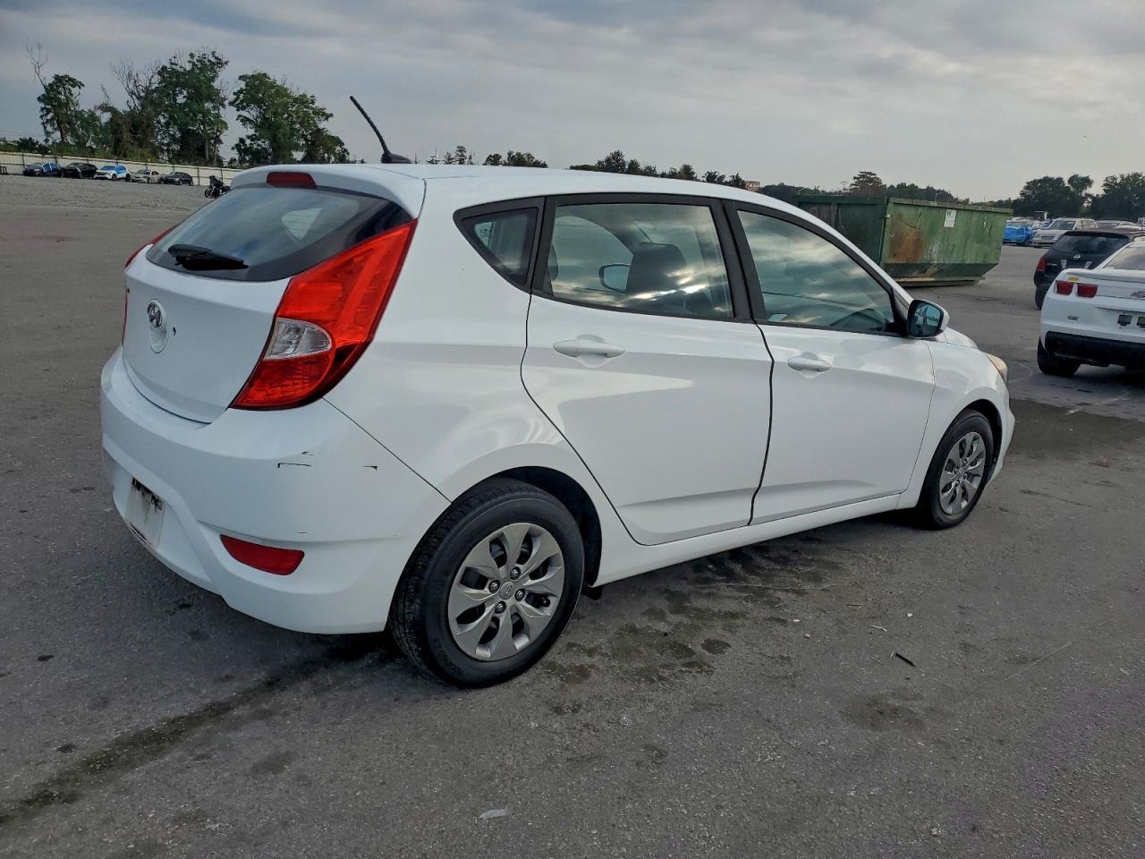 2017 Hyundai Accent, SE