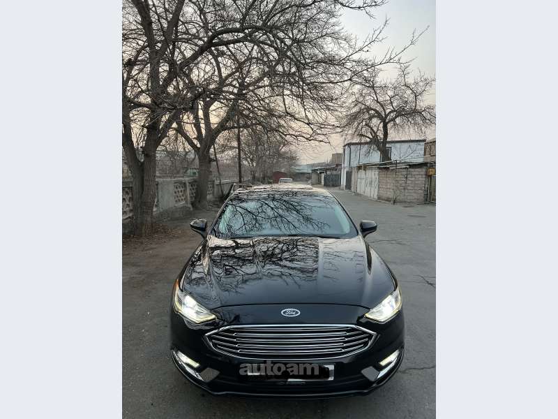 FORD FUSION  , 2017