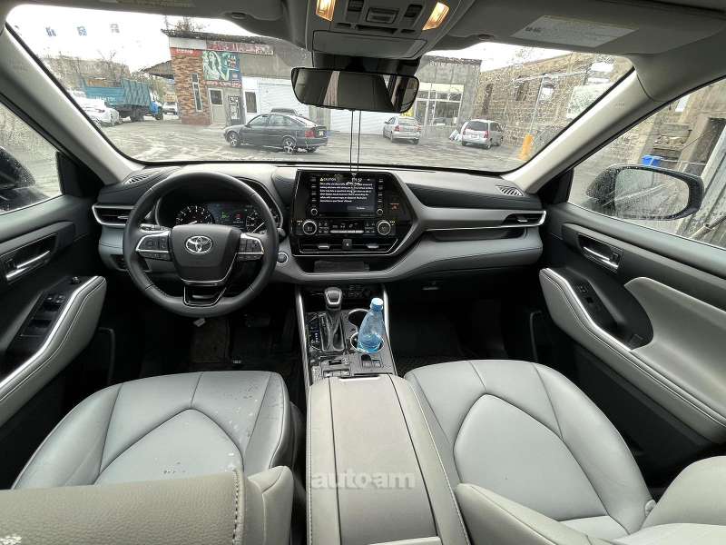 TOYOTA  HIGHLANDER , 2021