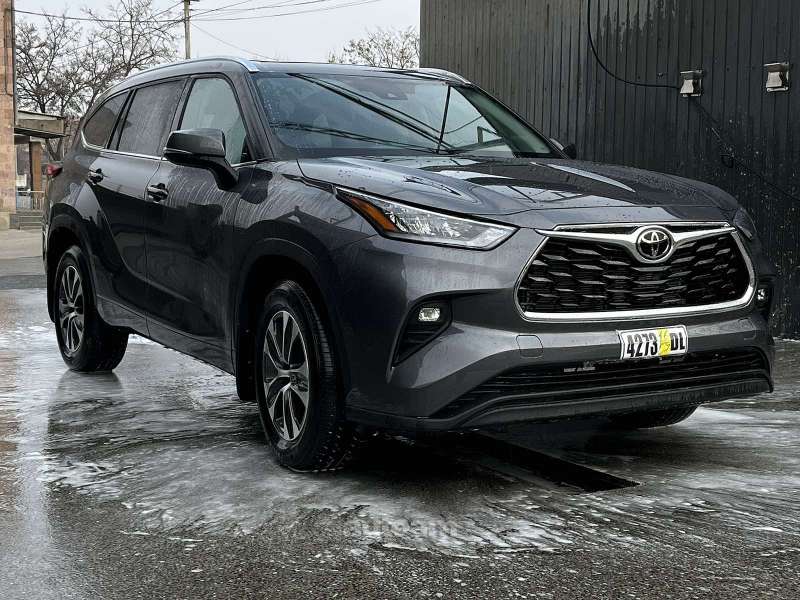 TOYOTA  HIGHLANDER , 2021