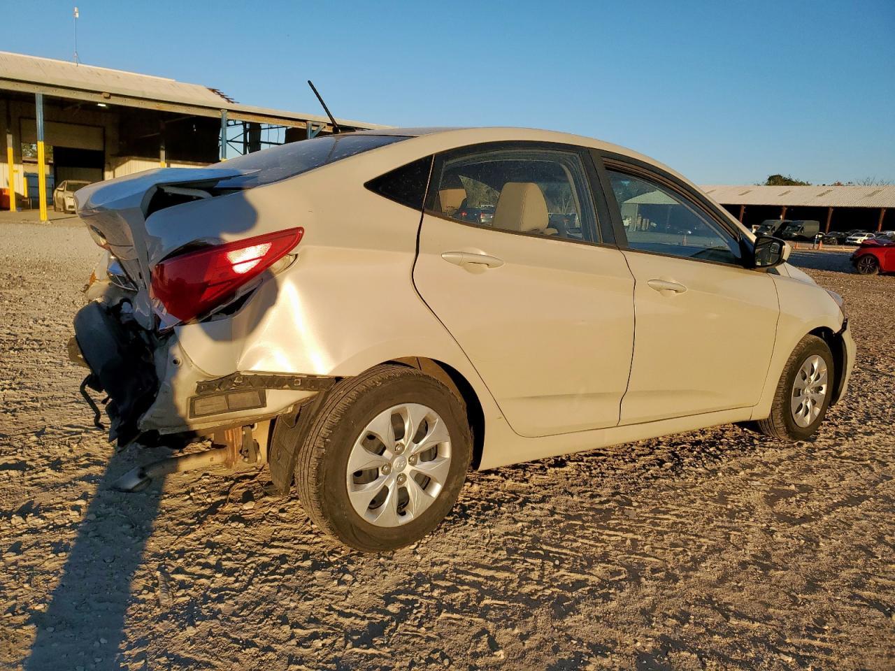 2015 Hyundai Accent, Gls