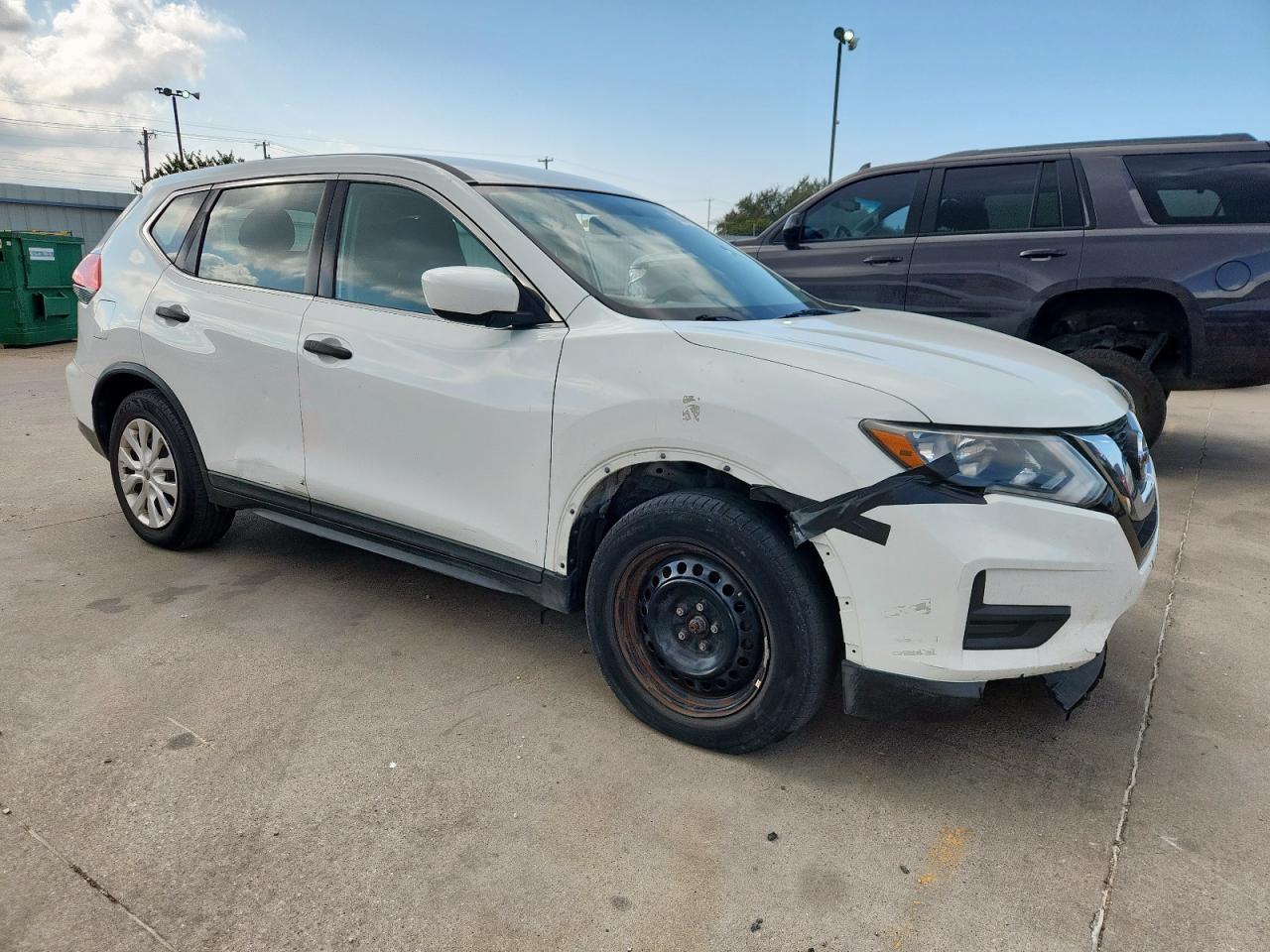 2017 Nissan Rogue, S