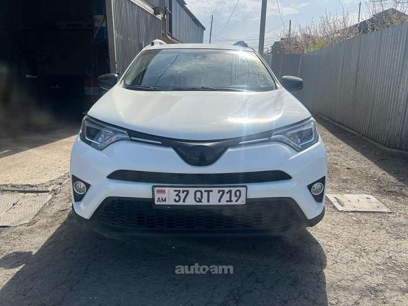 TOYOTA RAV 4 , 2017