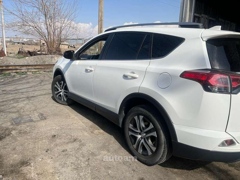 TOYOTA RAV 4 , 2017