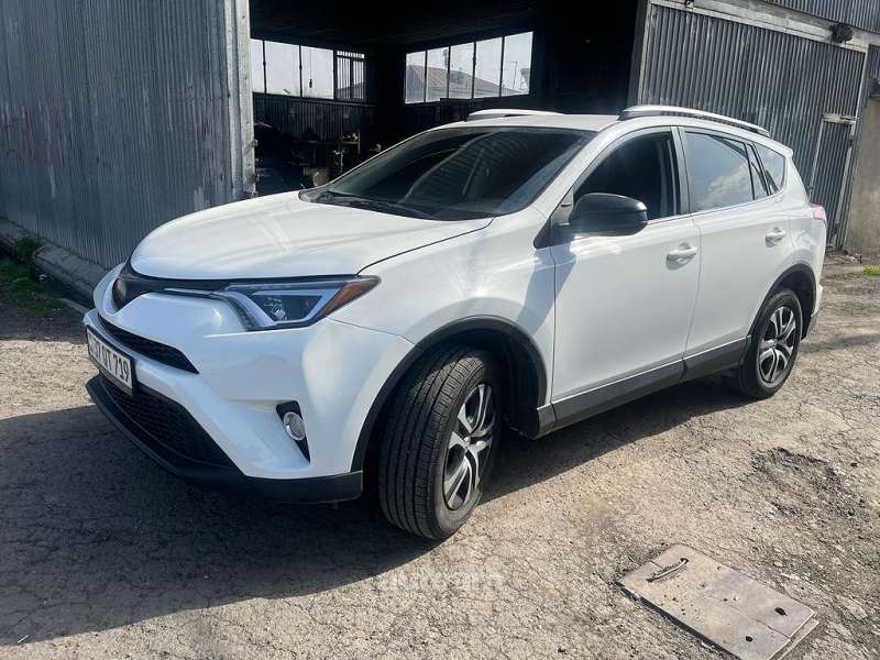 TOYOTA RAV 4 , 2017
