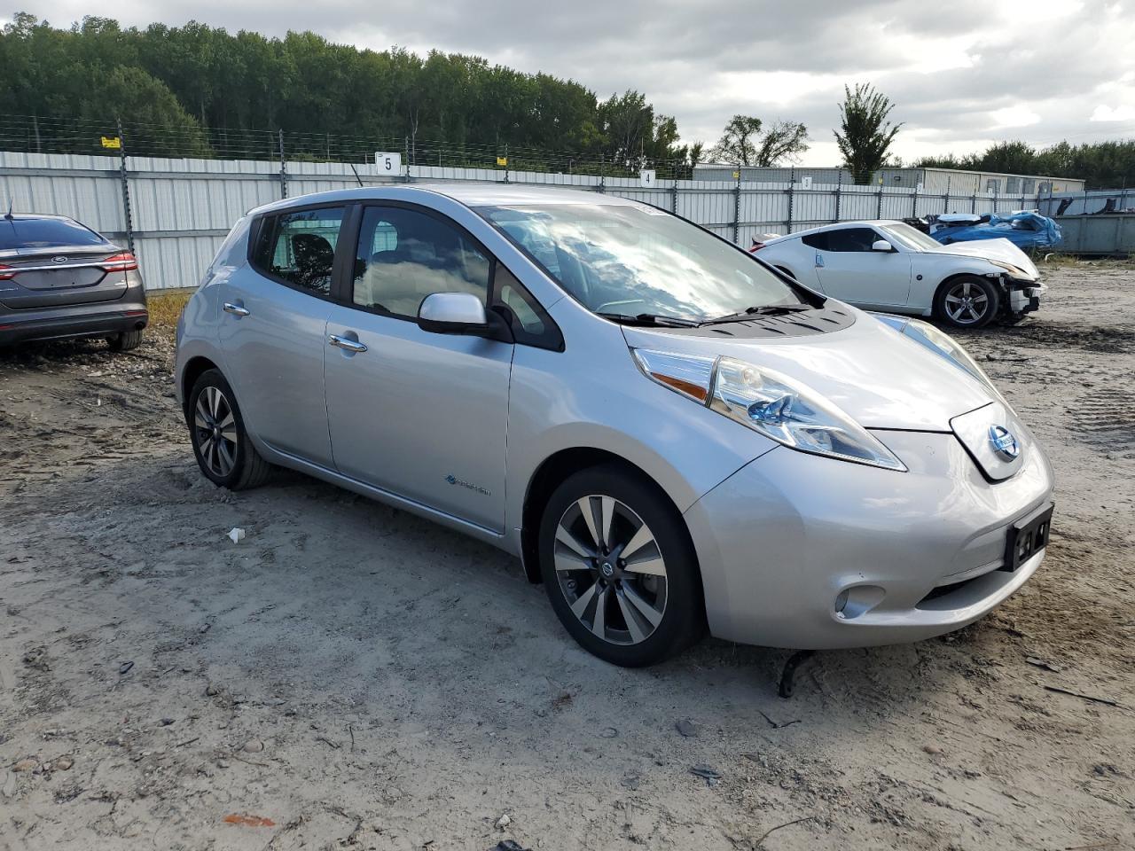 2016 Nissan Leaf, SV