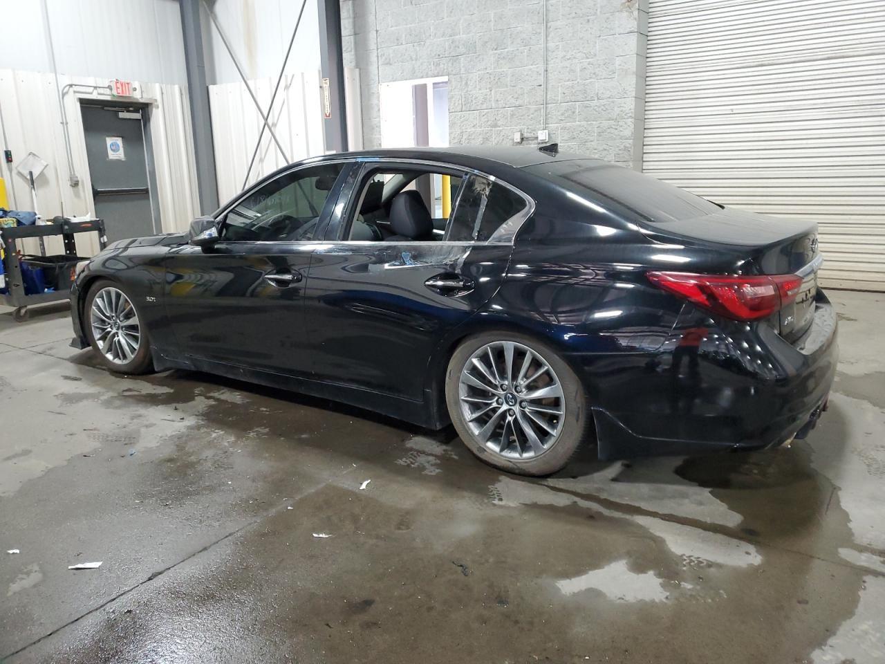 2018 Infiniti Q50, Luxe