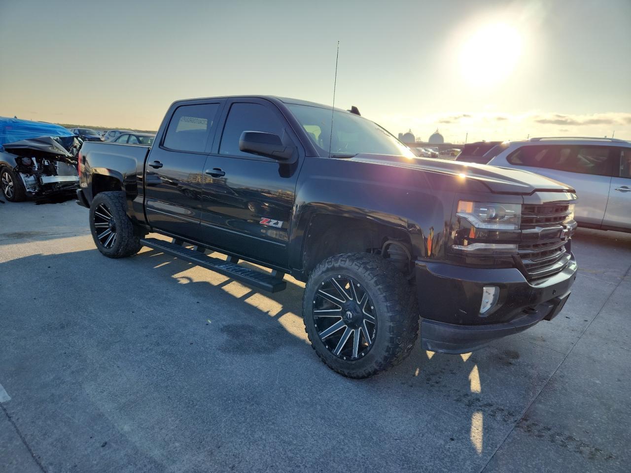 2018 Chevrolet Silverado, K15...