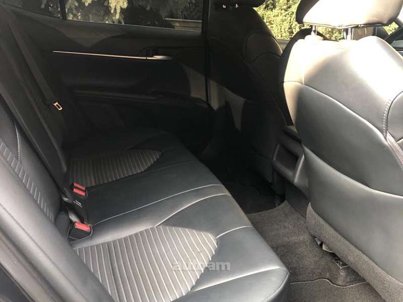 TOYOTA CAMRY  , 2019
