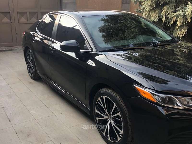 TOYOTA CAMRY  , 2019