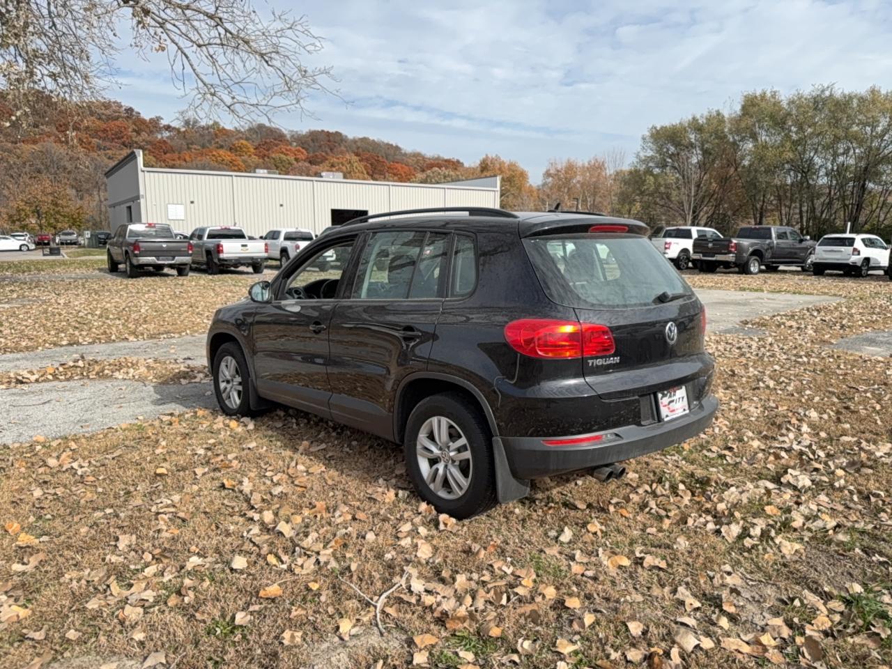 2016 Volkswagen Tiguan, S