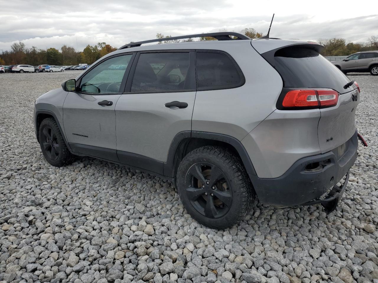 2016 Jeep Cherokee, Sport
