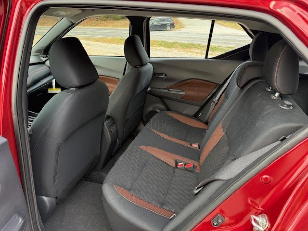 2024 Nissan Kicks, SR