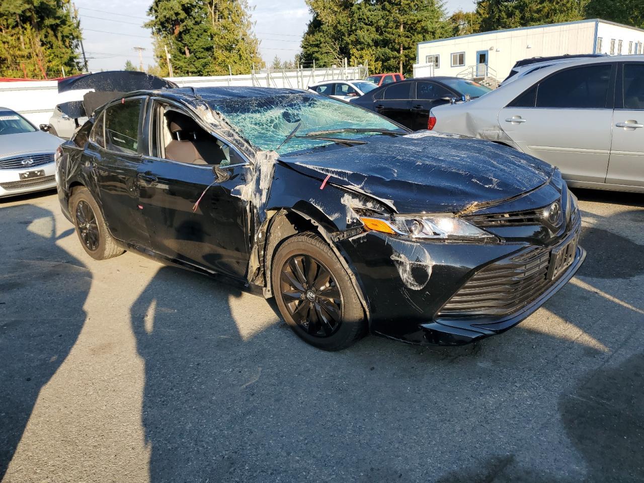 2018 Toyota Camry, L