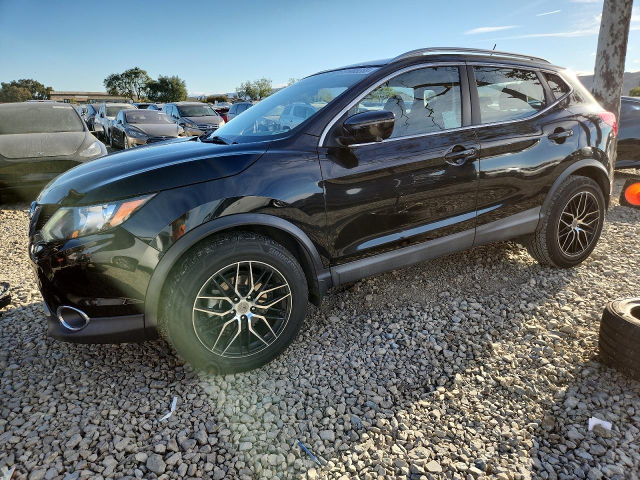 2017 Nissan Rogue, S