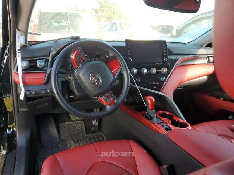 TOYOTA CAMRY  , 2021