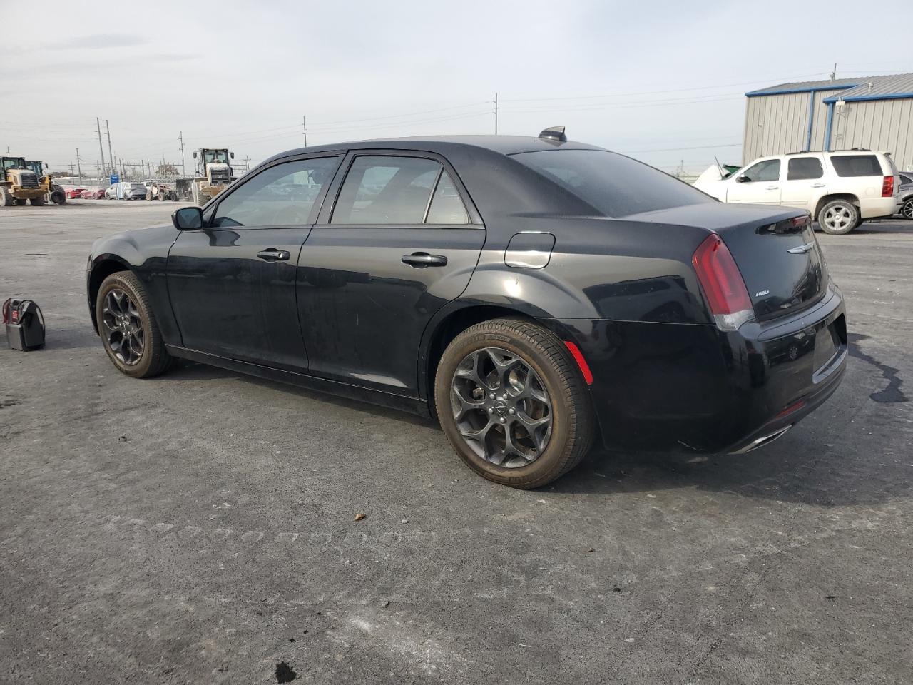 2019 Chrysler 300, S