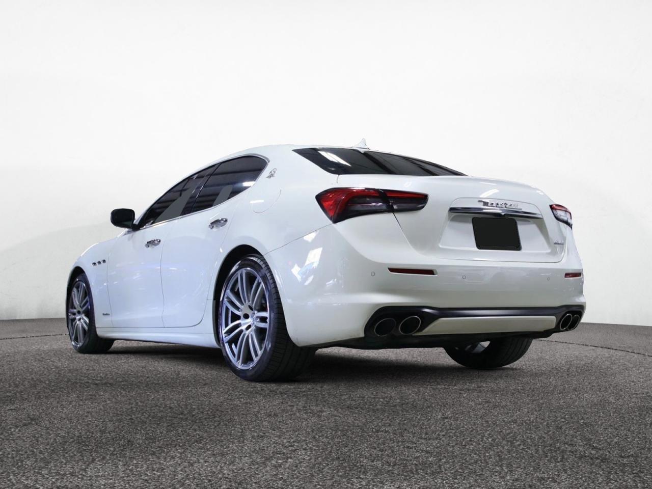 2021 Maserati Ghibli, Luxury