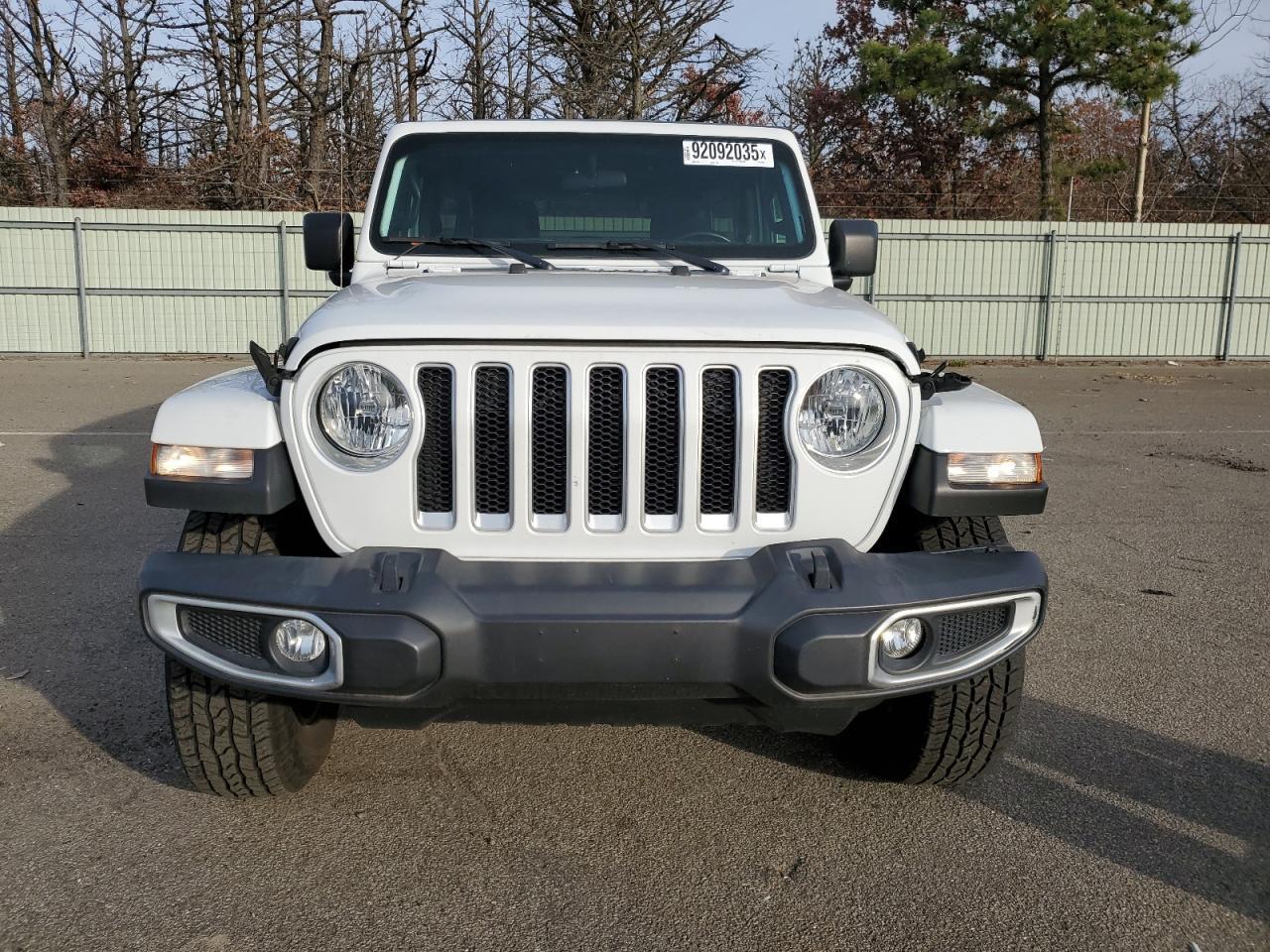 2021 Jeep Wrangler, Sahara