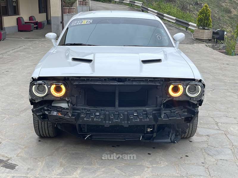 DODGE CHARGER  , 2019