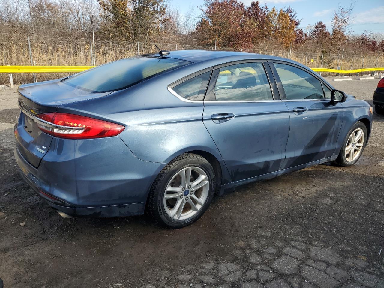 2018 Ford Fusion, SE