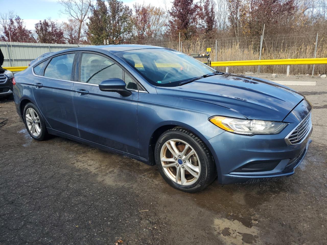 2018 Ford Fusion, SE