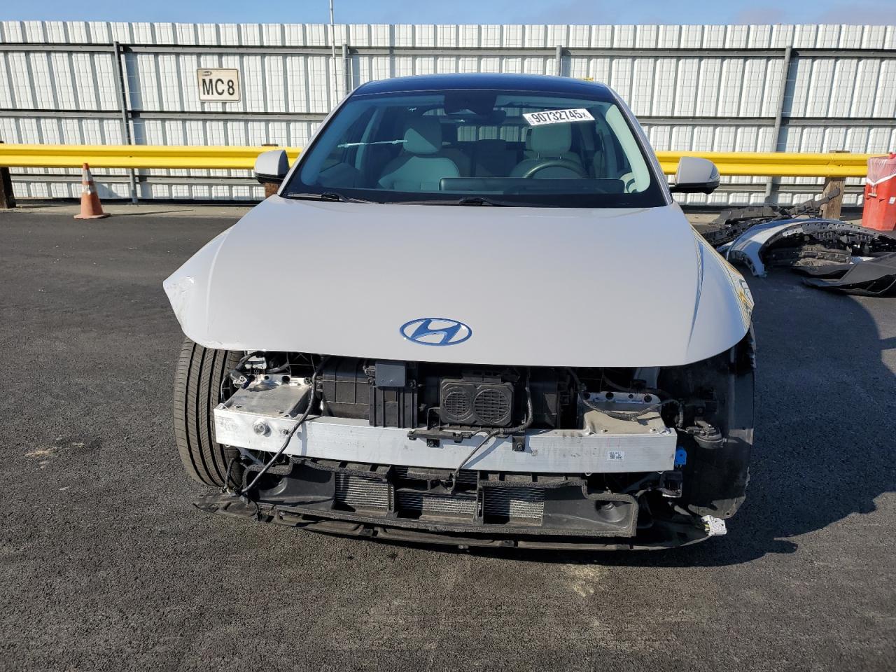 2023 Hyundai Ioniq, Limited