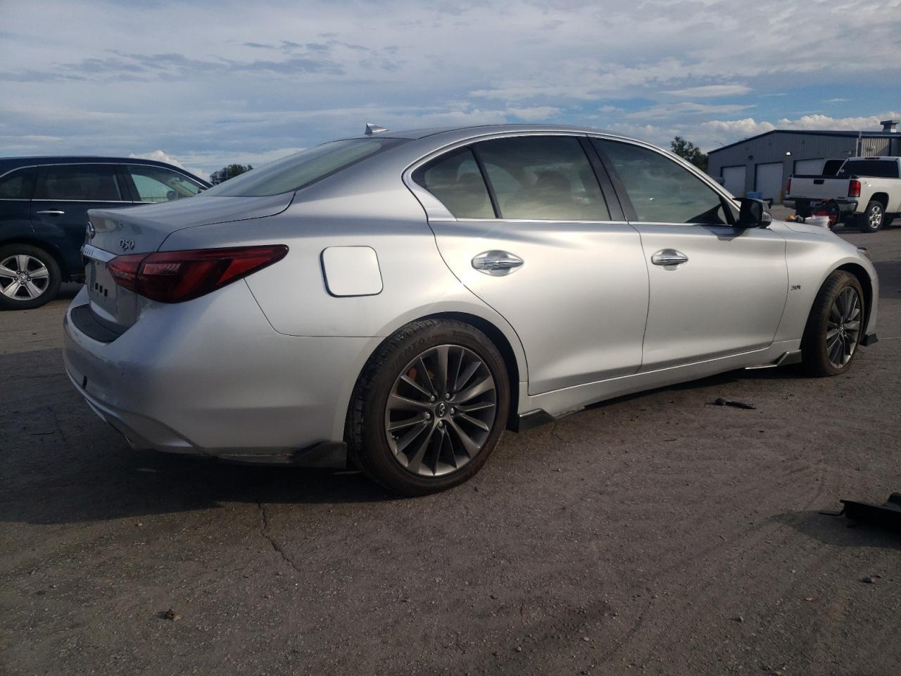 2018 Infiniti Q50, Luxe