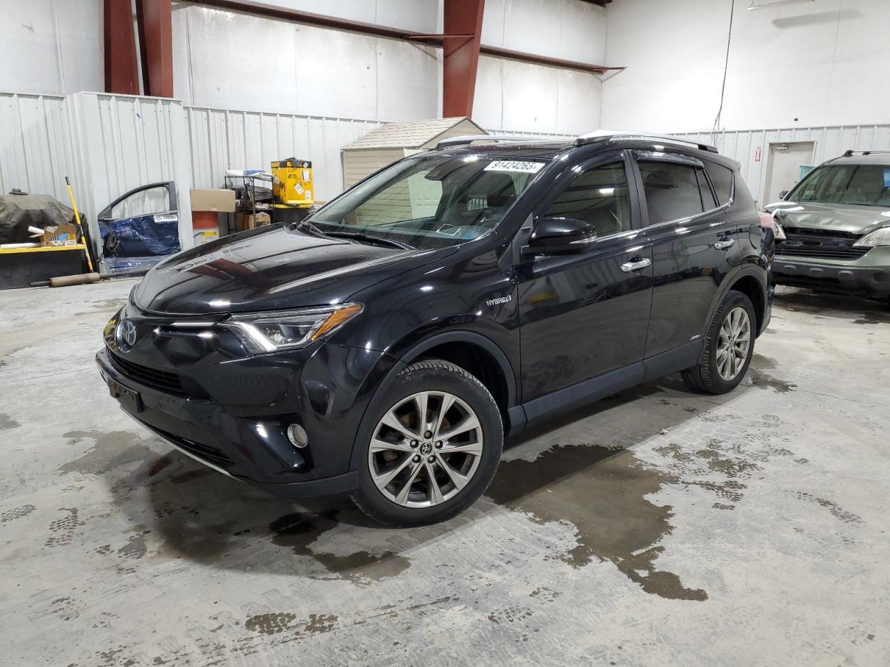 2016 Toyota RAV4, Limited