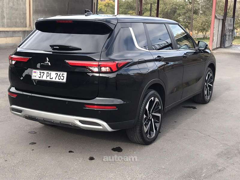 MITSUBISHI OUTLANDER , 2022