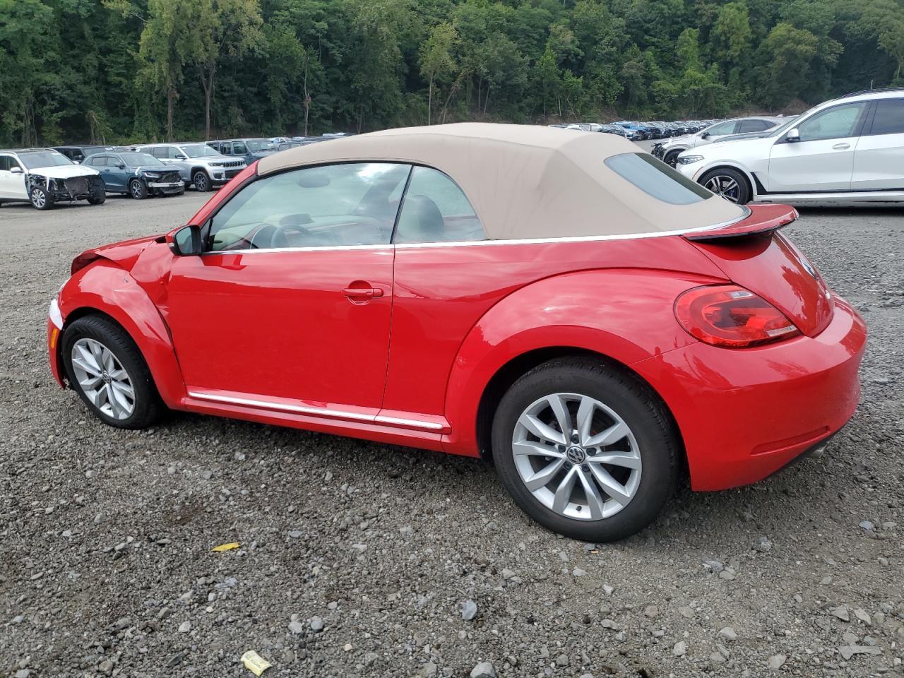 2015 Volkswagen Beetle, Tdi