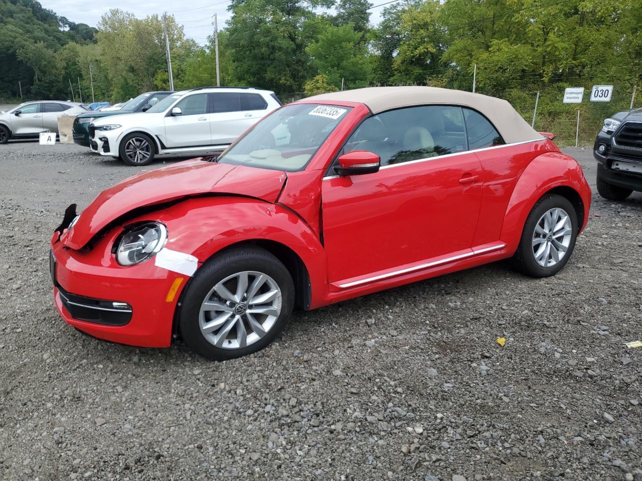 2015 Volkswagen Beetle, Tdi