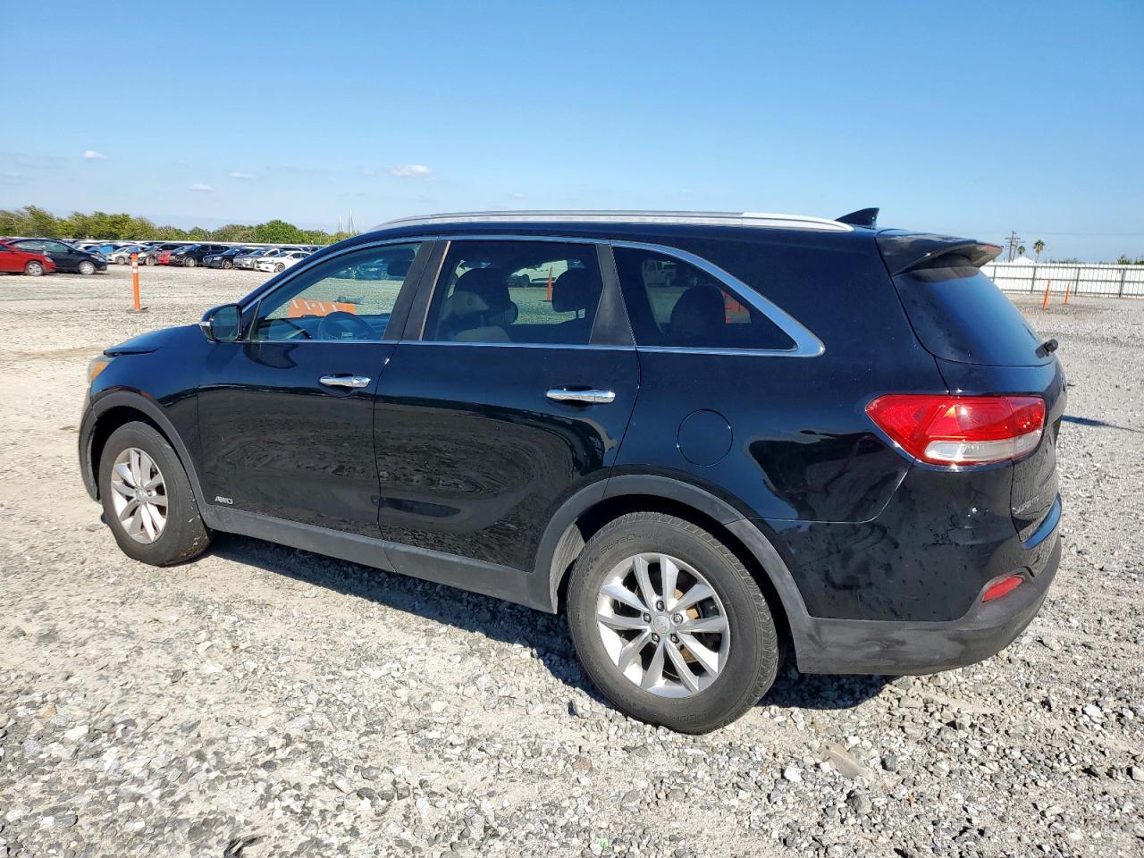 2017 KIA Sorento, LX