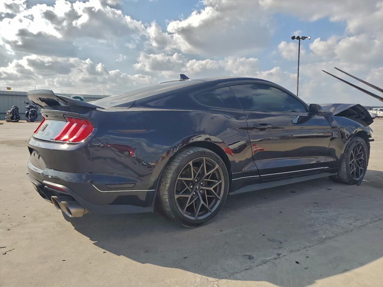 2022 Ford Mustang, Mach I